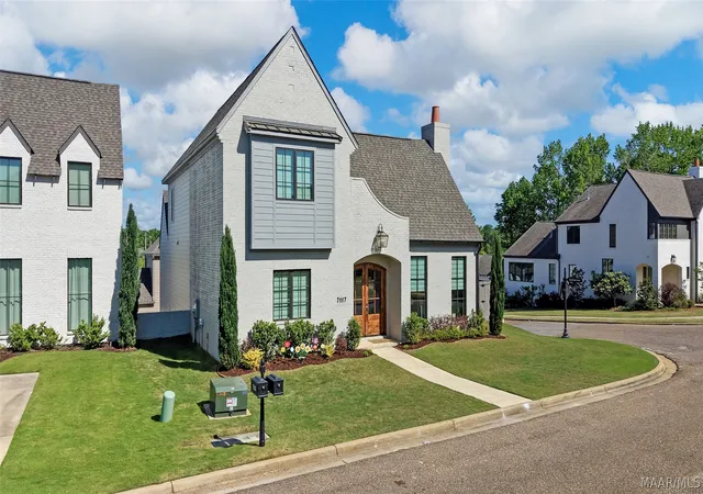 3rd image of 7117 Fain Park Dr, Montgomery, AL 36117 | MLS# 585726