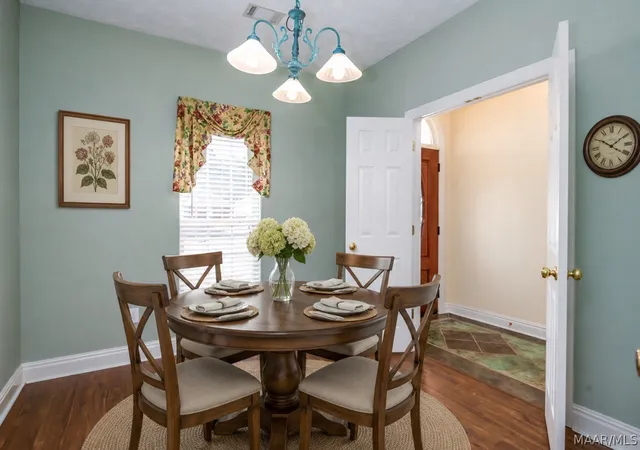Photo 3 of Single family home for sale at 6937 Heathermoore Loop, Montgomery, AL 36117 | MLS# 585722 | Listing updated on 2026-09-01