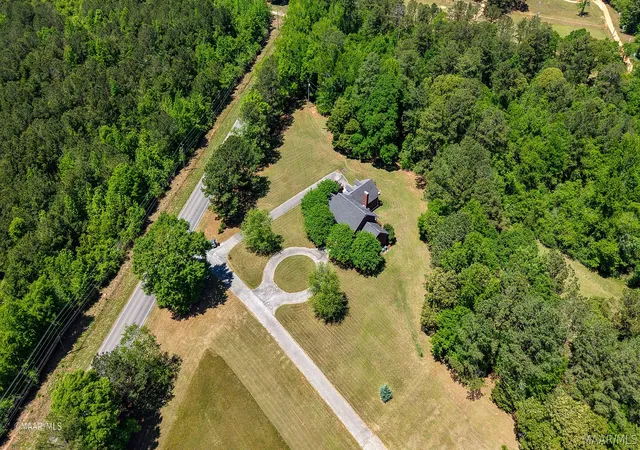 4th image of 105 Baileyshire Ln, Jackson, AL 36545 | MLS# 585156