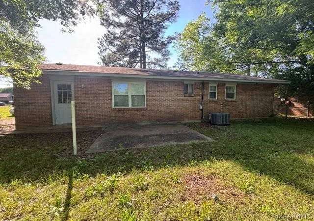 4th image of 416 Pecan Tree Dr, Montgomery, AL 36109 | MLS# 585951