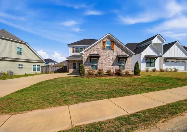 Homes for sale in Phenix City, AL | 31 Ivy Loop, Phenix City, AL 36867 | MLS# 586018