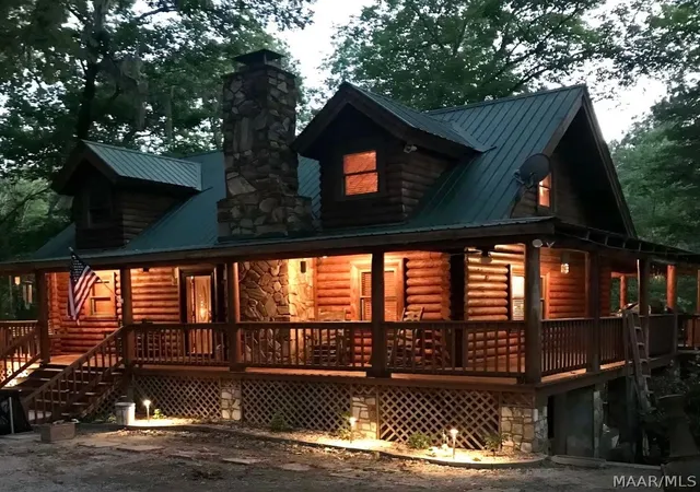 24th image of 195 John Smith Dr, Deatsville, AL 36022 | MLS# 585914