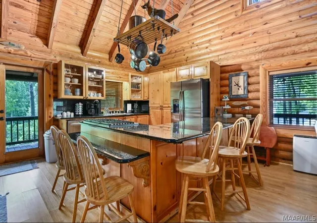 Photo 4 of Single family home for sale at 195 John Smith Dr, Deatsville, AL 36022 | MLS# 585914 | Listing updated on 2026-10-01