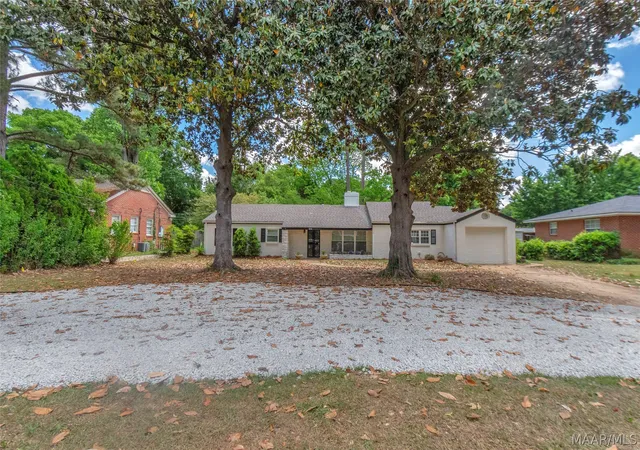 2nd image of 1014 Federal Dr, Montgomery, AL 36107 | MLS# 586096
