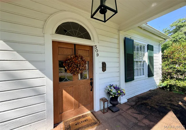 Photo 4 of Sale Pending at 509 Fort Dale St, Greenville, AL 36037 | MLS# 586139 | Listing updated on 2026-08-28