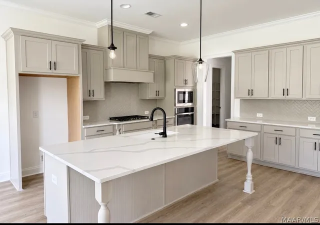 3rd image of 940 Cavalier Dr, Pike Road, AL 36064 | MLS# 586231