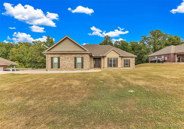 3rd image of 322 Sunnybrook Dr, Deatsville, AL 36022 | MLS# 586170
