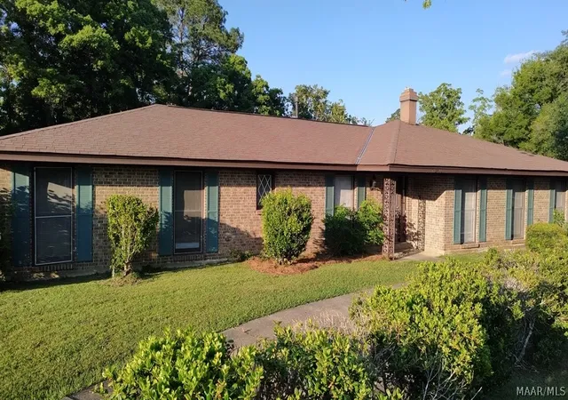 1st image of 3411 Royal Carriage Dr, Montgomery, AL 36116 | MLS# 586189
