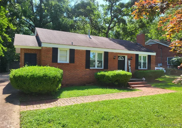2nd image of 1933 Bullard St, Montgomery, AL 36106 | MLS# 586300