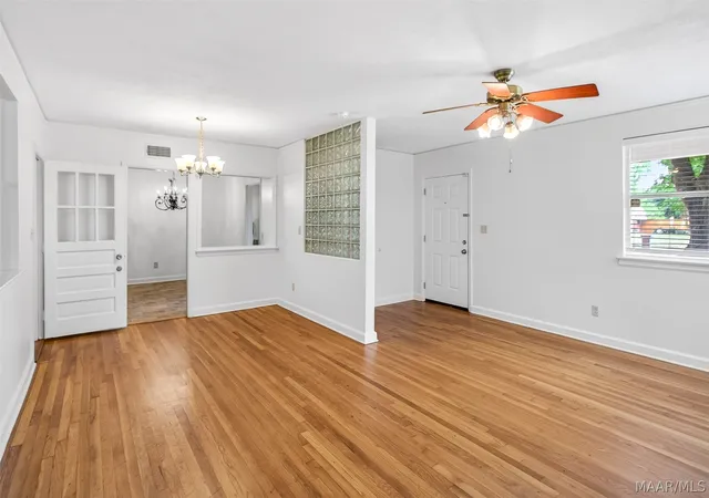 5th image of 2935 Pelzer Ave, Montgomery, AL 36109 | MLS# 586340