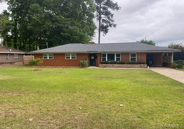 33rd image of 3819 Marie Cook Dr, Montgomery, AL 36109 | MLS# 586125
