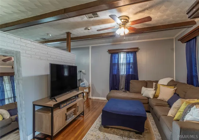 Photo 3 of Single family home for sale at 168 Spring Valley Rd, Montgomery, AL 36116 | MLS# 586387 | Listing updated on 2026-08-28