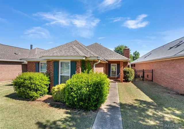 1st image of 1715 Pebble Creek Dr, Prattville, AL 36066 | MLS# 586392