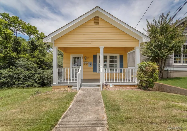 3rd image of 610 Clay St, Montgomery, AL 36104 | MLS# 586504