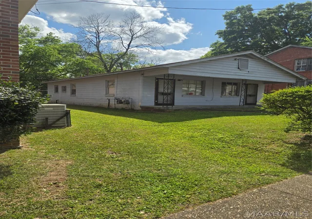 4th image of 643 Clinton St #DUPLEX, Montgomery, AL 36108 | MLS# 586540