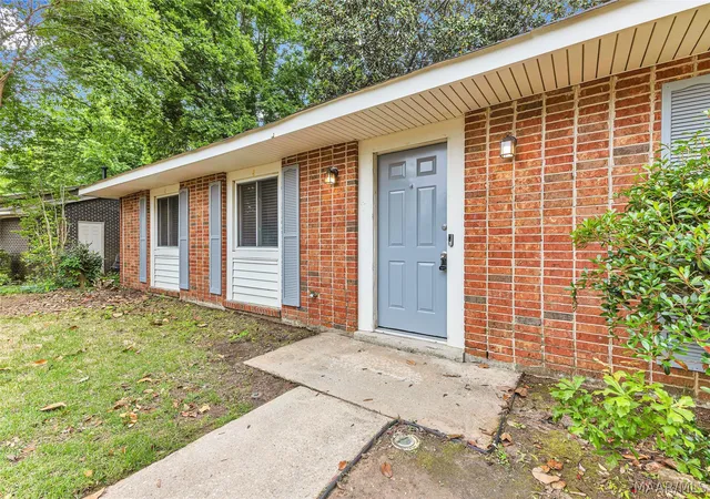 3rd image of 6132 Gladstone Dr, Montgomery, AL 36117 | MLS# 586569