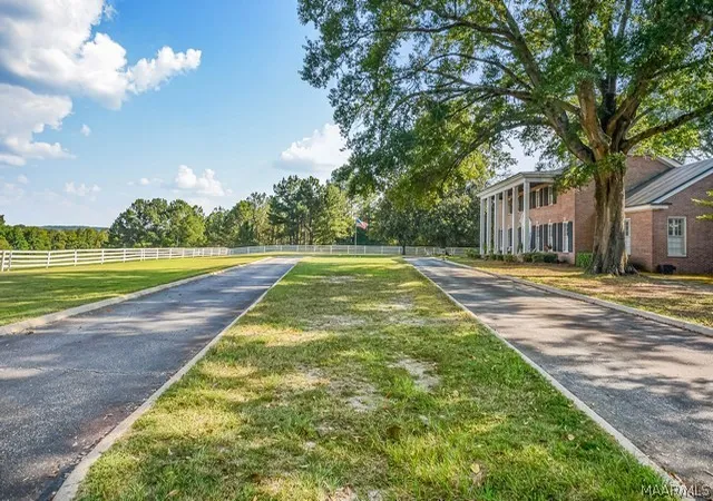 2nd image of 101 St Thomas Ave, Wetumpka, AL 36092 | MLS# 586581