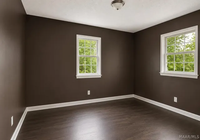 4th image of 190 Lucky Town Loop, Elmore, AL 36025 | MLS# 586619