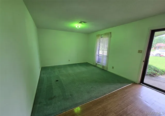 3rd image of 114 E Teri Ct, Prattville, AL 36066 | MLS# 586670