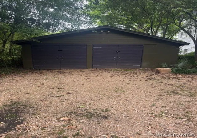4th image of 1663 S Perry St, Montgomery, AL 36104 | MLS# 586127