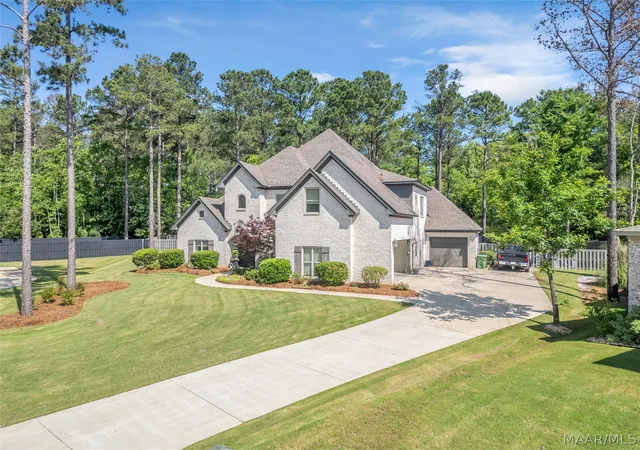 3rd image of 8605 Birchwood Ct, Montgomery, AL 36116 | MLS# 586734