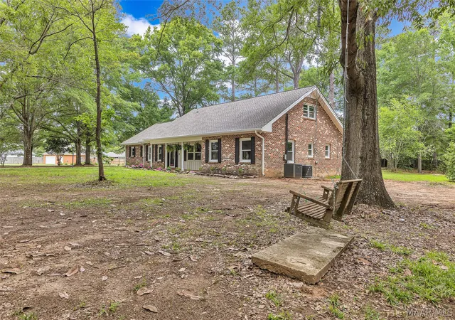 3rd image of 336 Stone River Loop, Wetumpka, AL 36092 | MLS# 586768