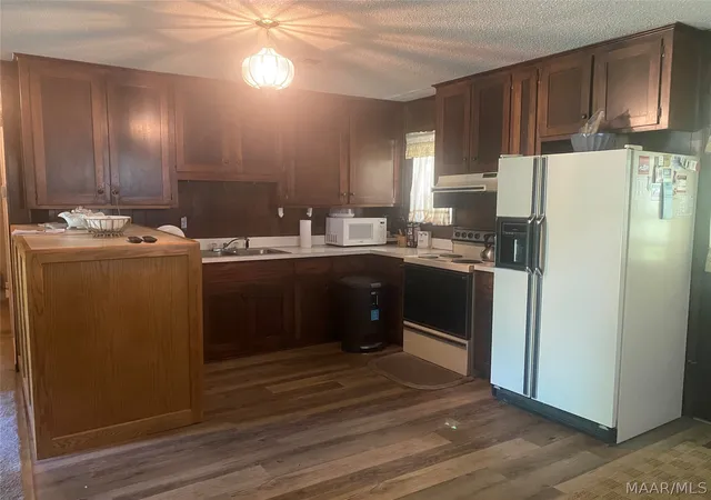 3rd image of 3910 Matterhorn St, Montgomery, AL 36116 | MLS# 586772