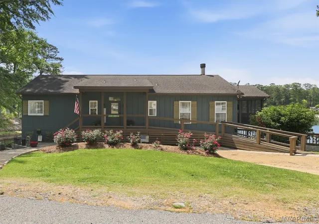 5th image of 369 Honeysuckle Hl, Tallassee, AL 36078 | MLS# 586599