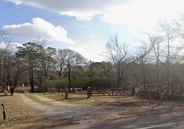 1st image of 6790 Deatsville Hwy, Deatsville, AL 36022 | MLS# 586811