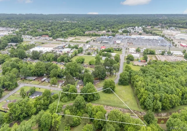 1st image of 0 Wallace Dr S, Montgomery, AL 36116 | MLS# 586814