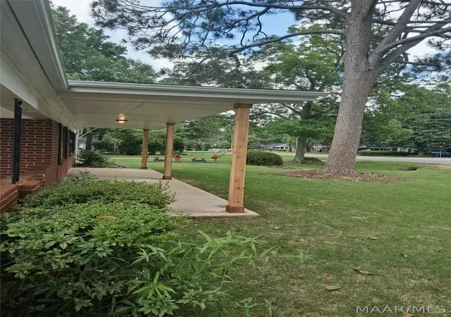 5th image of 1010 Coliseum Blvd, Montgomery, AL 36109 | MLS# 586827
