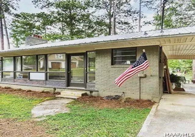 Homes for sale in Eclectic, AL | 210 Shady Lane Rd, Eclectic, AL 36024 | MLS# 586978