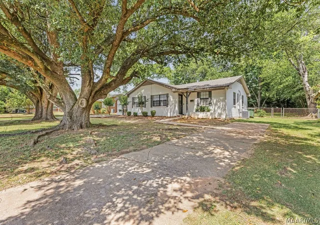 Photo 2 of Multi family home for sale at 1324 1326 Federal Dr, Montgomery, AL 36107 | MLS# 586957 | Listing updated on 2026-08-28