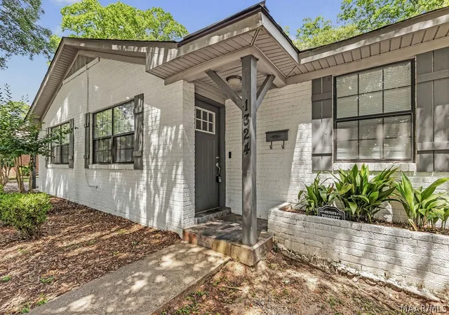 Photo 4 of Multi family home for sale at 1324-1326 Federal Dr, Montgomery, AL 36107 | MLS# 586957 | Listing updated on 2026-08-28