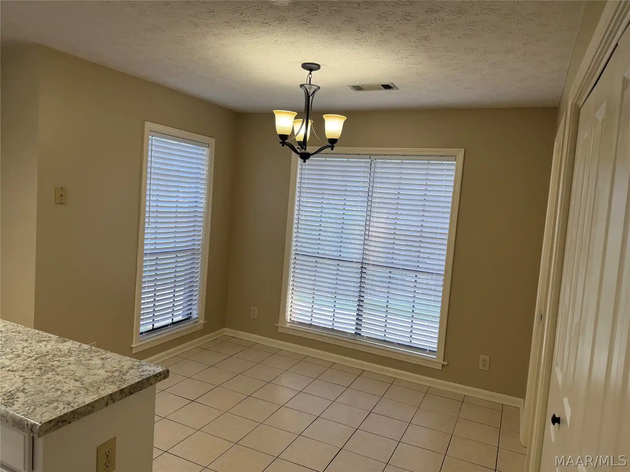 Photo 4 of Single family home for sale at 7216 Brampton Ln, Montgomery, AL 36117 | MLS# 586441 | Listing updated on 2026-10-28