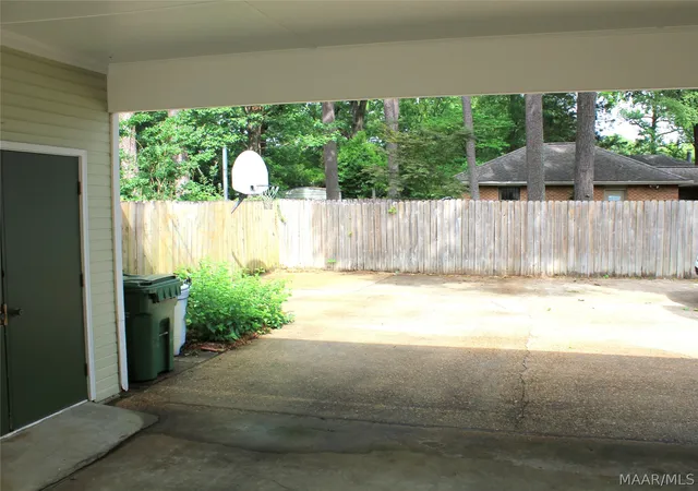 5th image of 4084 Faunsdale Dr, Montgomery, AL 36109 | MLS# 587000