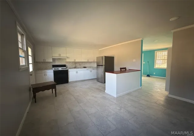 Photo 3 of Single family home for sale at 358 Collinwood Ave, Montgomery, AL 36105 | MLS# 587023 | Listing updated on 2026-08-27
