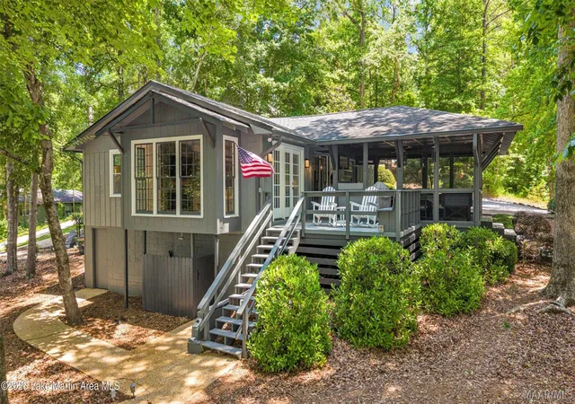 Homes for sale in Jacksons Gap, AL | 605 Lakeview Hts, Jacksons Gap, AL 36861 | MLS# 587030
