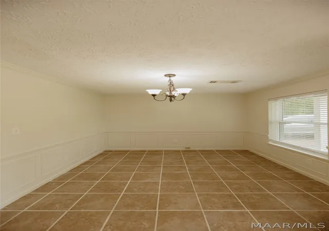 Homes for sale in Millbrook, AL | 136 Honeysuckle Dr, Millbrook, AL 36054 | MLS# 587060