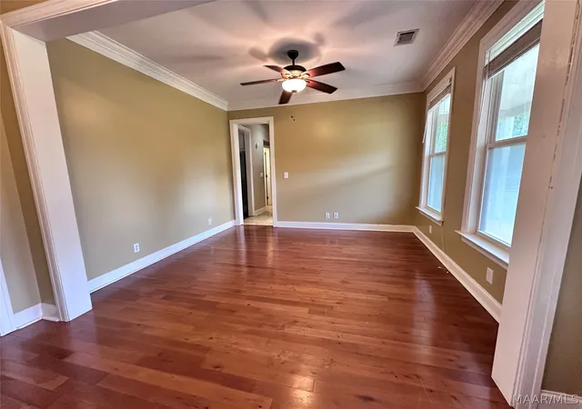 3rd image of 409 Oak Valley Rd, Deatsville, AL 36022 | MLS# 586968