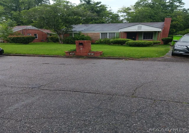 Homes for sale in Montgomery, AL | 801 W Patton Ave, Montgomery, AL 36105 | MLS# 587086