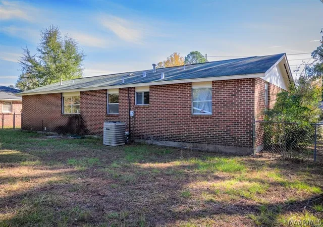Homes for sale in Selma, AL | 205 9Th Ave, Selma, AL 36701 | MLS# 587139