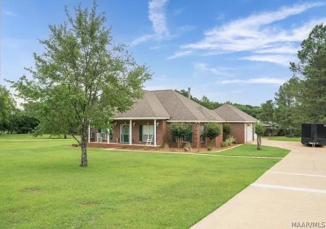 Photo 2 of Single family home for sale at 1503 Northington Rd, Prattville, AL 36067 | MLS# 587080 | Listing updated on 2026-07-17