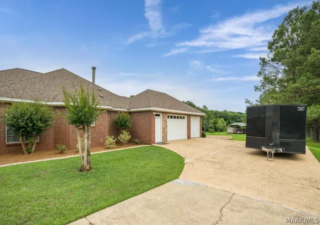 Photo 3 of Single family home for sale at 1503 Northington Rd, Prattville, AL 36067 | MLS# 587080 | Listing updated on 2026-07-17