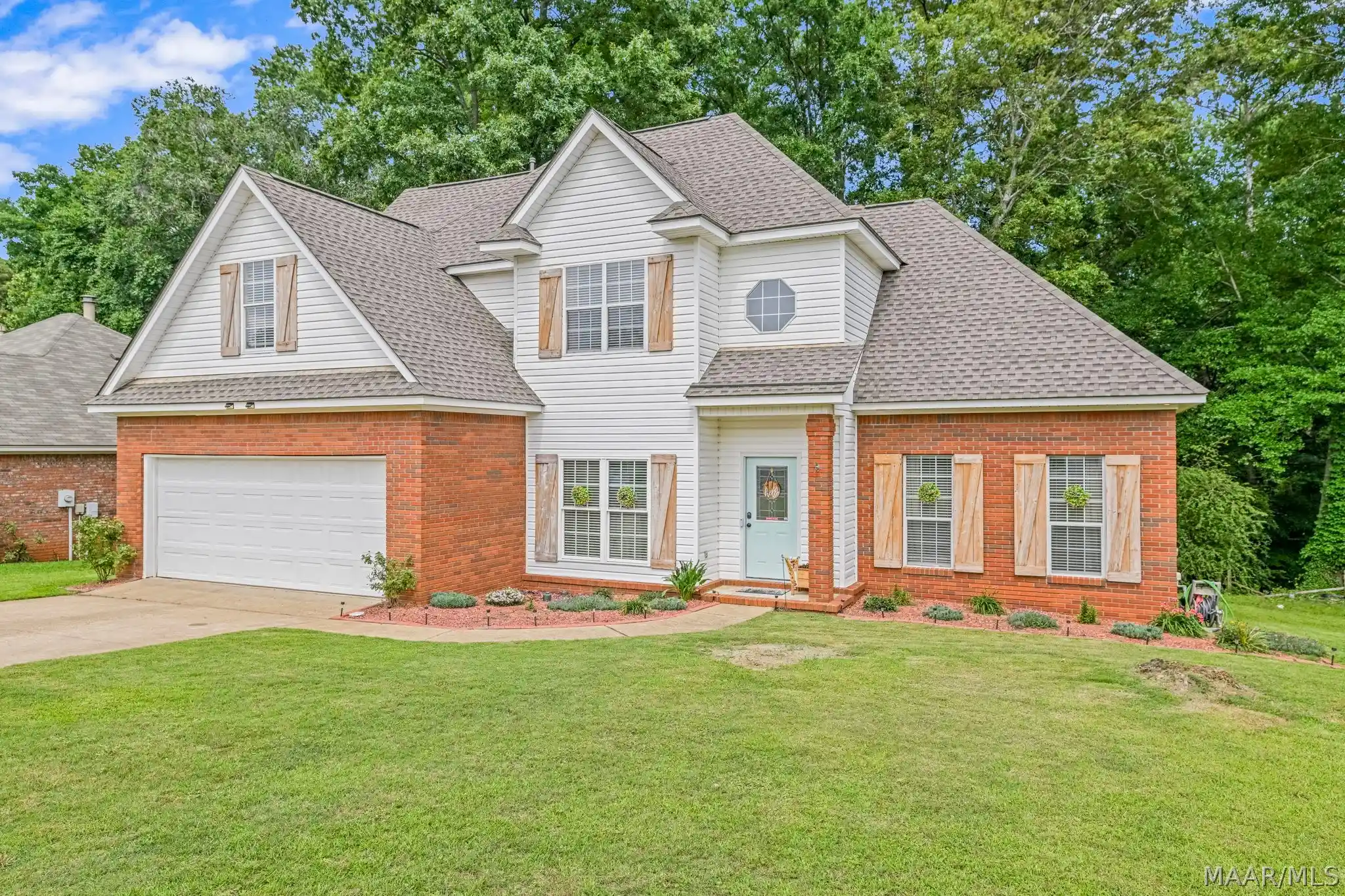 Photo 1 of Single family home for sale at 831 Heather Dr, Prattville, AL 36066 | MLS# 587110 | Listing updated on 2026-10-28