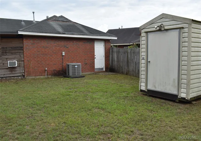 4th image of 6849 Brownwood Ln, Montgomery, AL 36117 | MLS# 587190