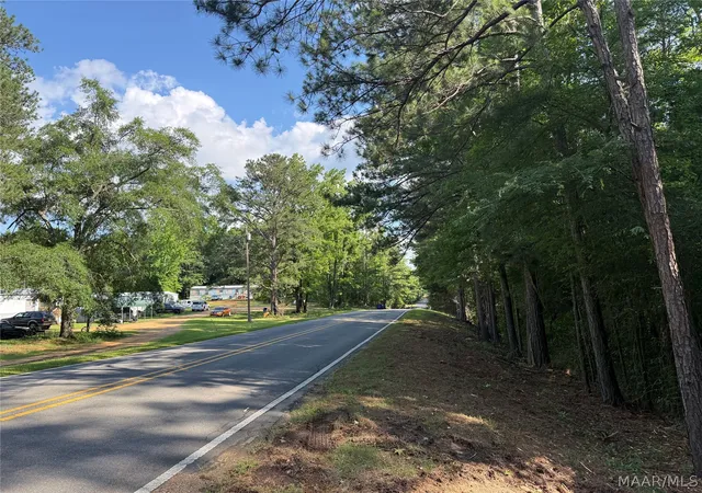 2nd image of 2350 Spigener Rd, Titus, AL 36080 | MLS# 587295