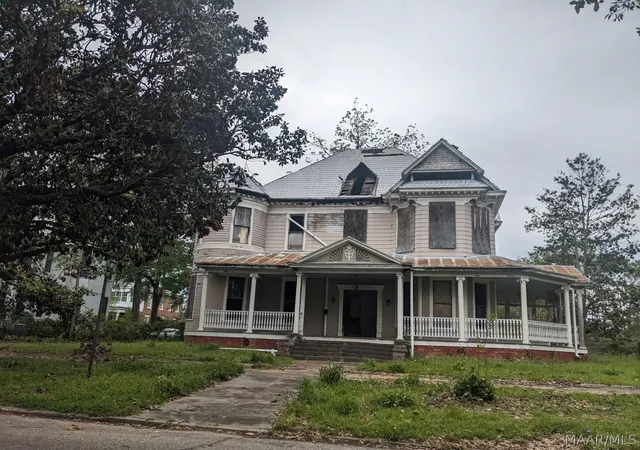 1st image of 610 Mabry St, Selma, AL 36701 | MLS# 587380