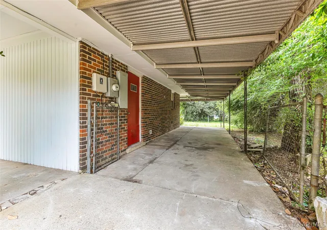 Homes for sale in Prattville, AL | 240 Clubview Dr, Prattville, AL 36067 | MLS# 587407