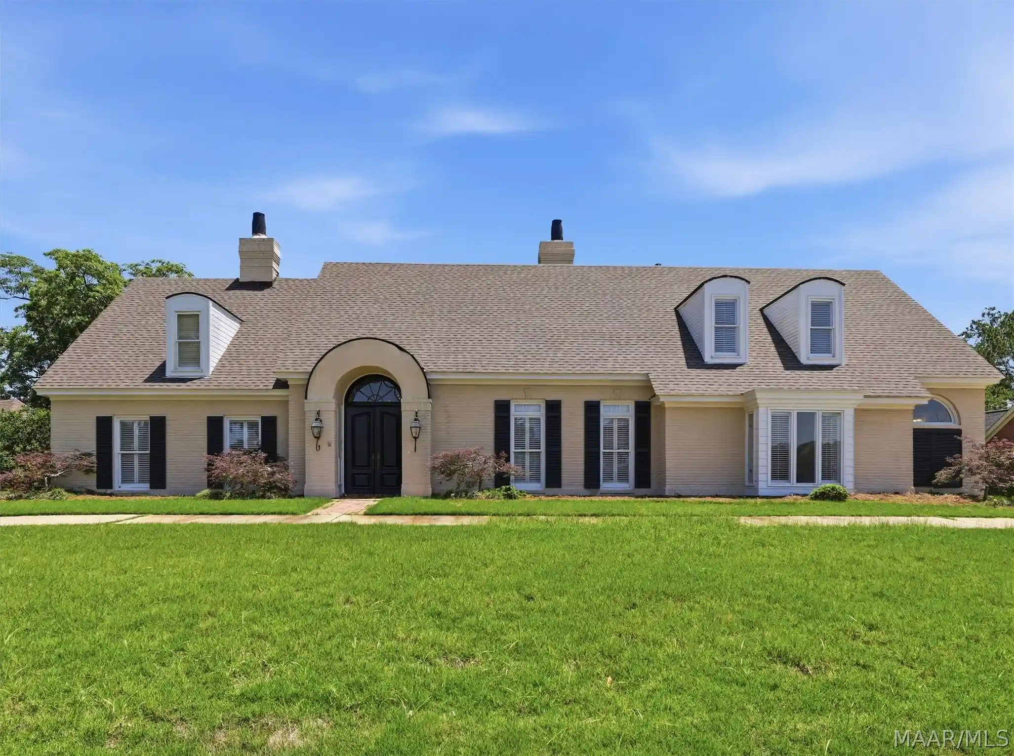 Photo 1 of Single family home for sale at 8213 Wynlakes Blvd, Montgomery, AL 36117 | MLS# 587355 | Listing updated on 2026-10-24